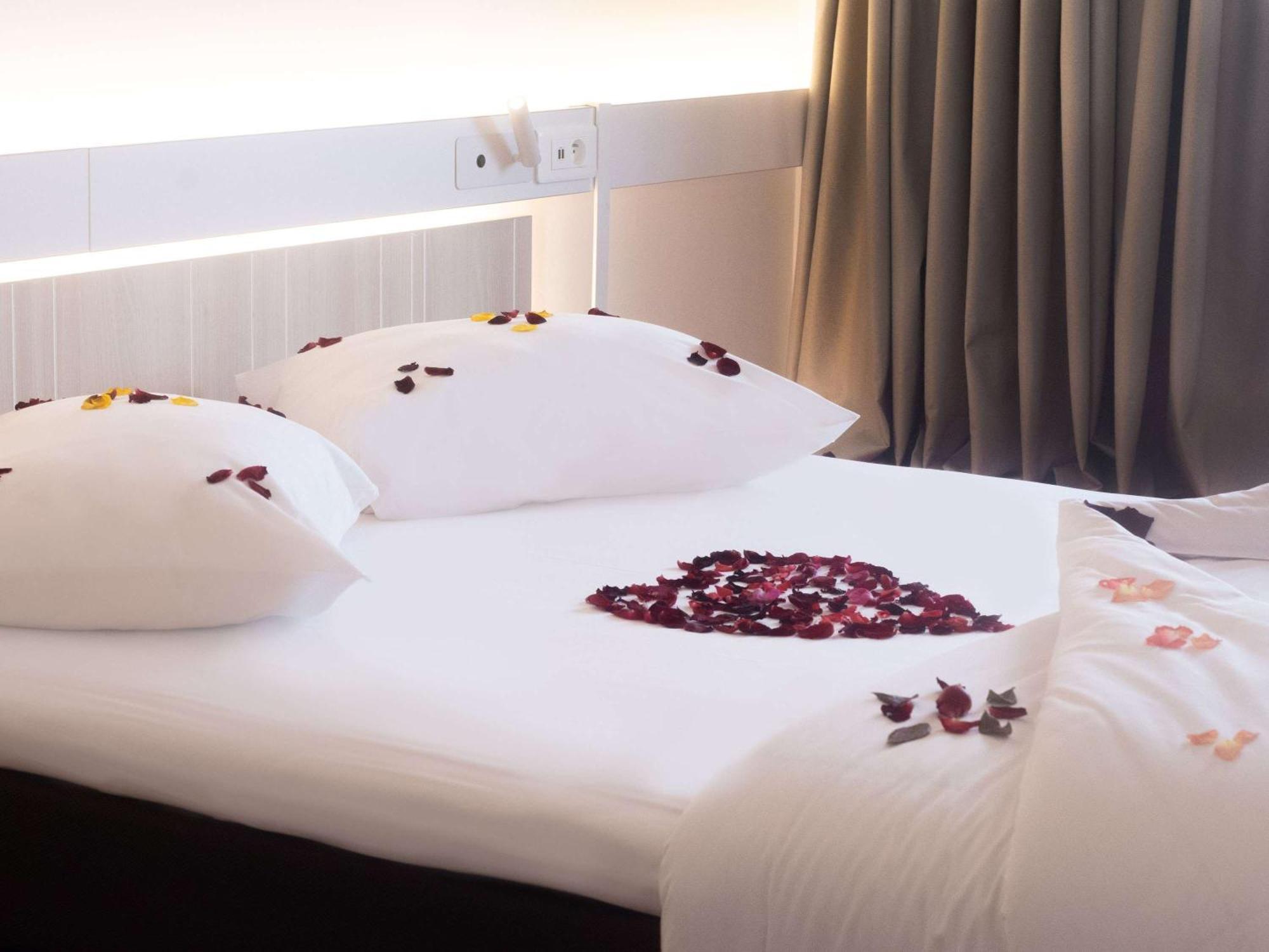 Ibis Abdelmoumen Casa Centre Hotel Casablanca Exterior photo